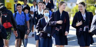 8 đại học Úc đề xuất 'hành lang an toàn' cho du học sinh trở lại