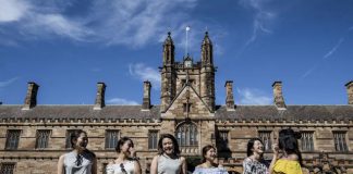 Sức hút của Australia đối với sinh viên quốc tế giảm do chính sách đóng cửa biên giới